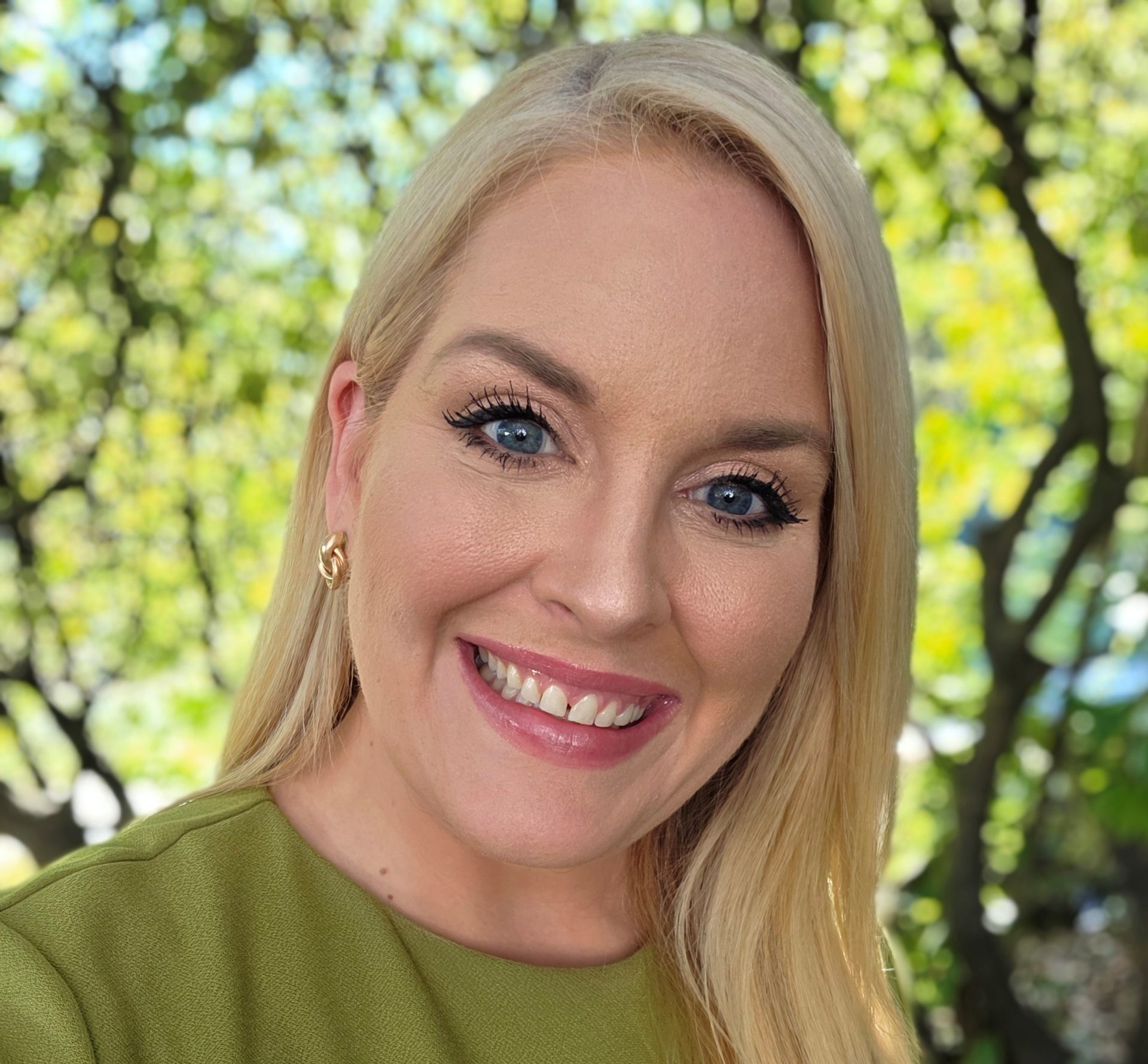 Cait's headshot - compressed